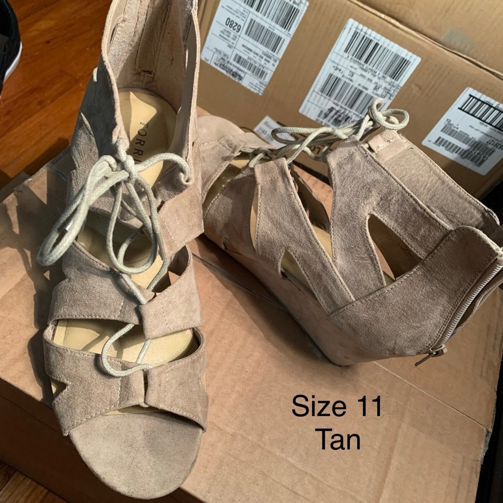 Torrid gently worn tan suede wedges